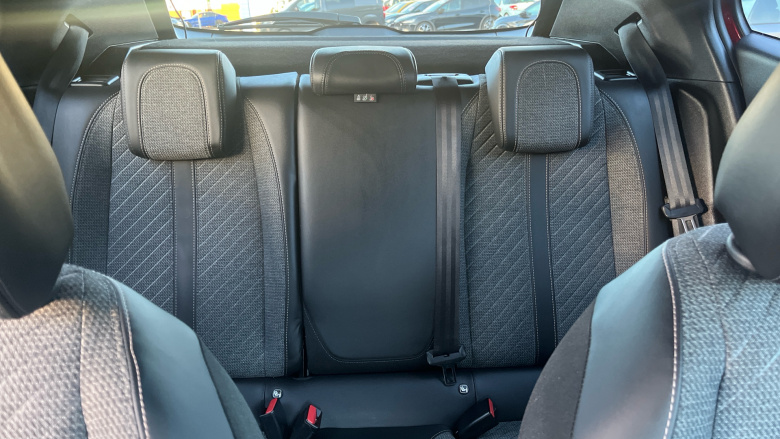 Peugeot 2008 1.2 PureTech 130 Allure 5dr EAT8 Petrol Estate